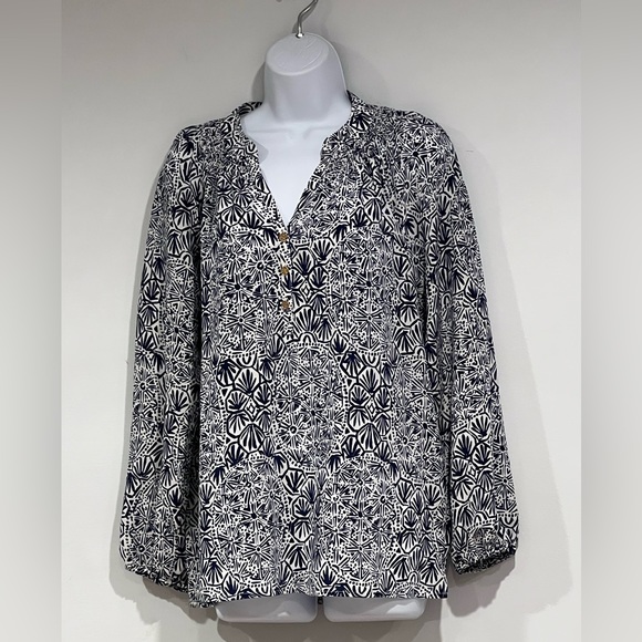 Lilly Pulitzer silk luxurious blouse/top New